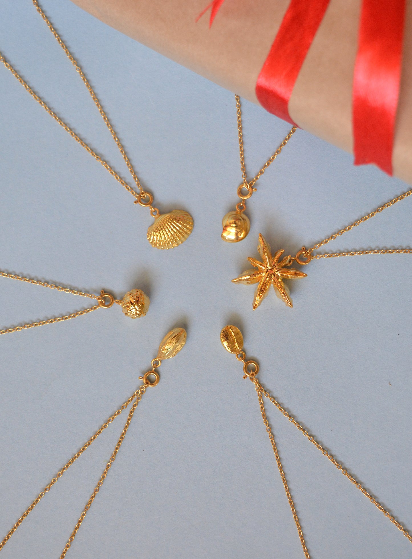 Clove Charm - Gold
