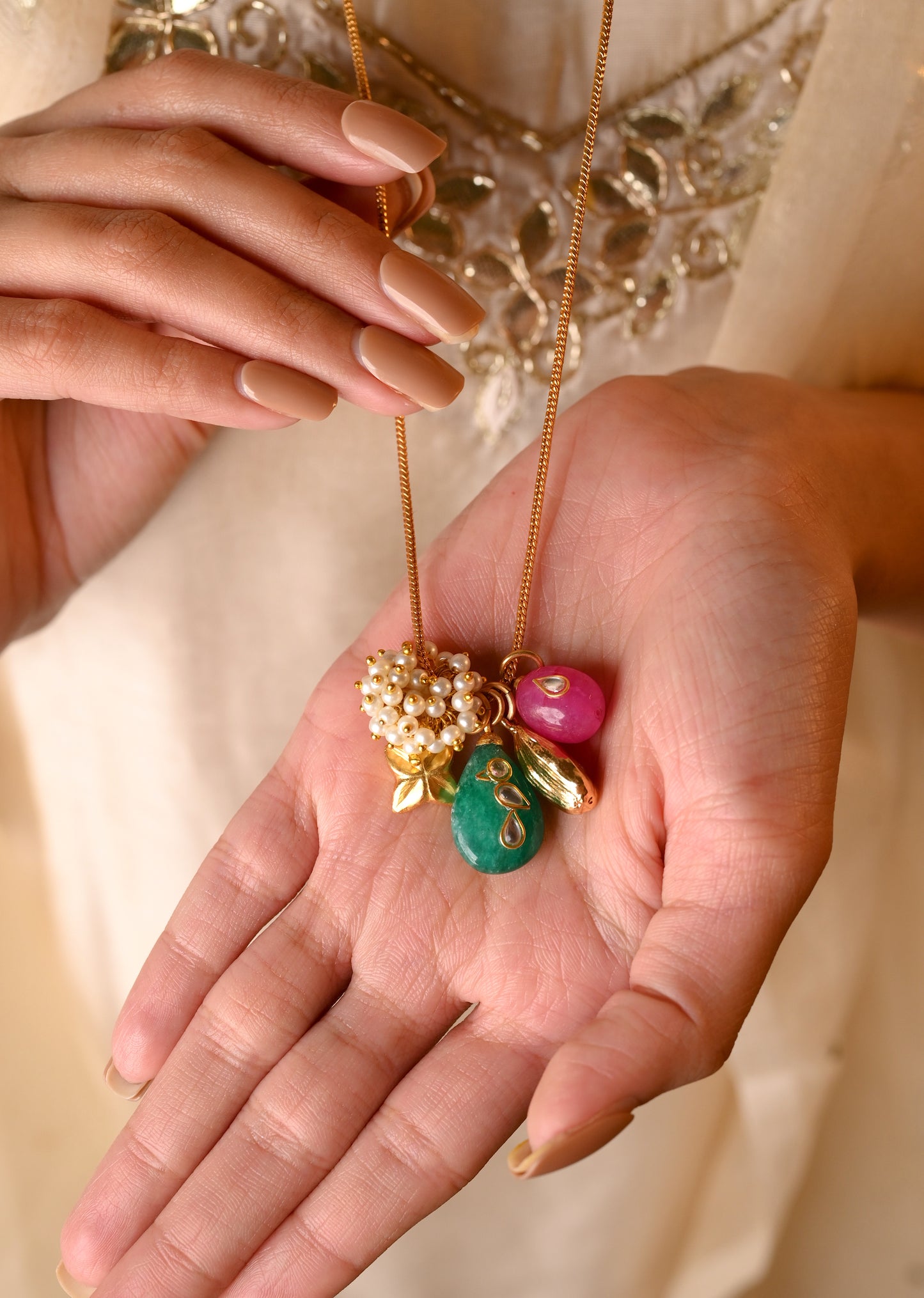 Koyal Neckpiece