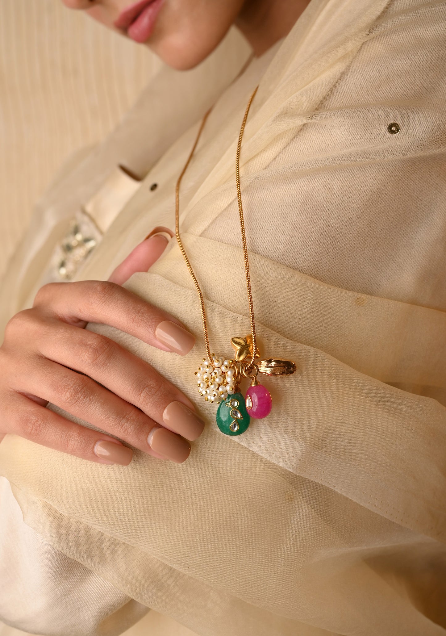 Koyal Neckpiece
