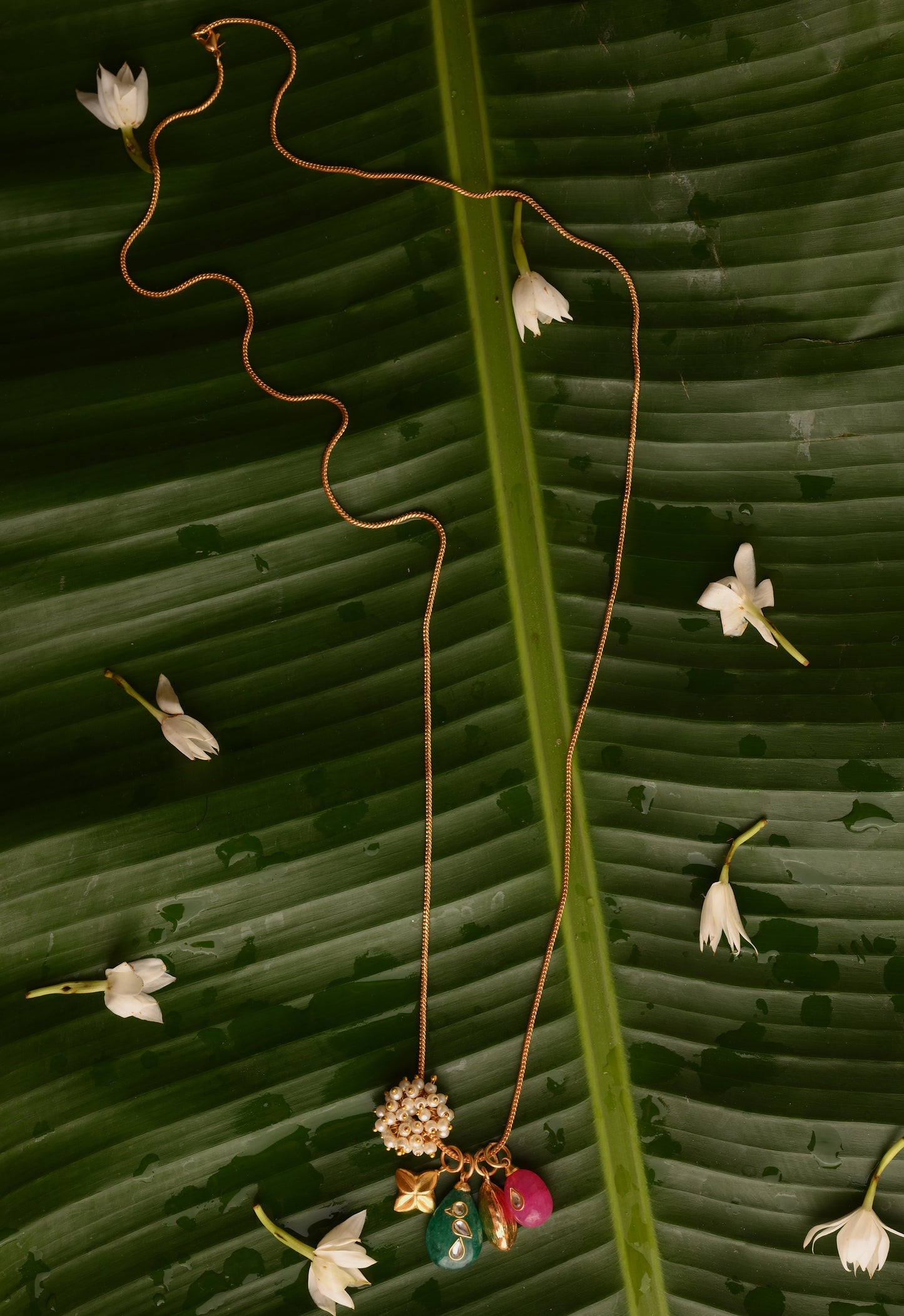 Koyal Neckpiece
