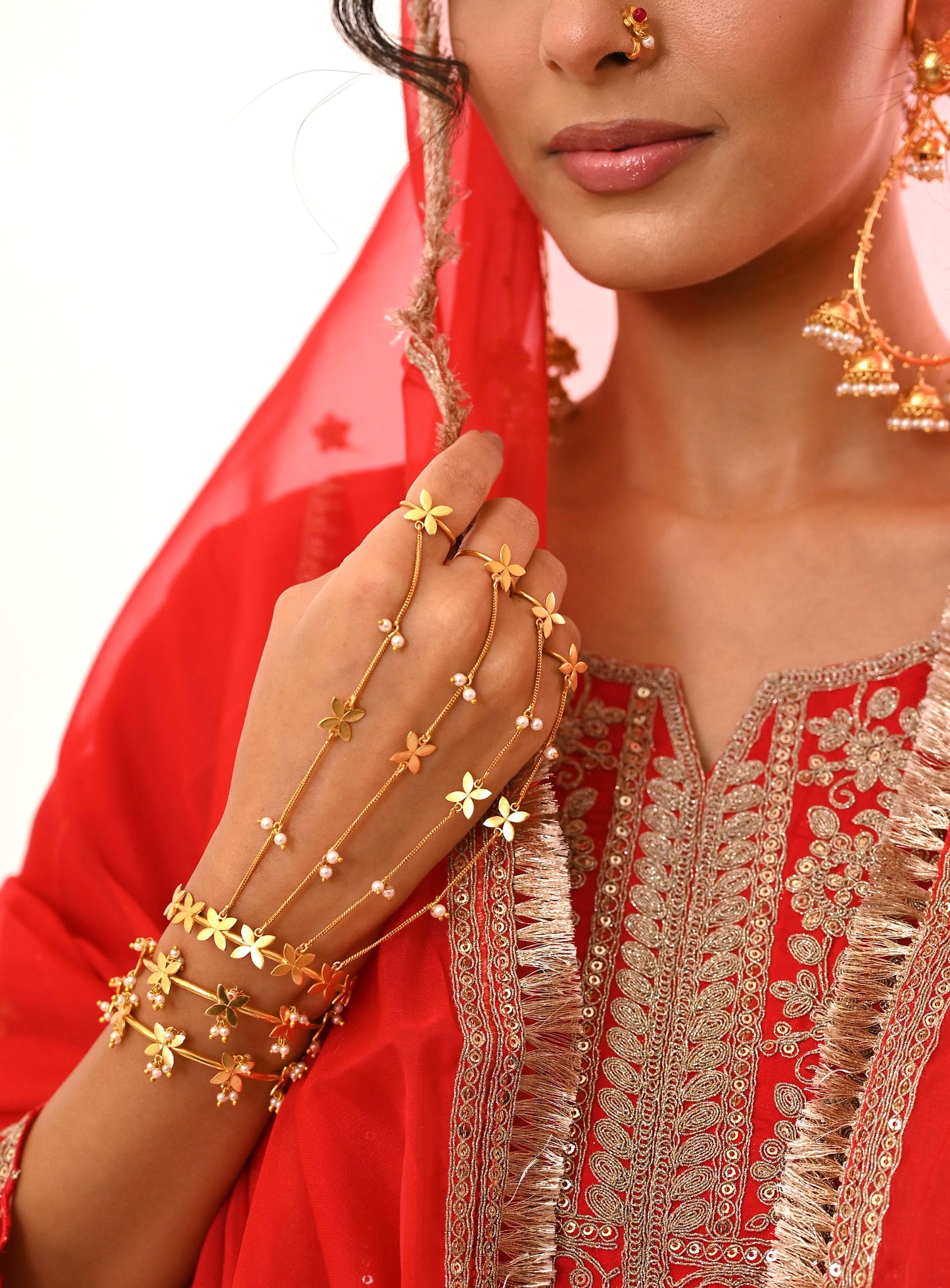 Barkha Haathphool