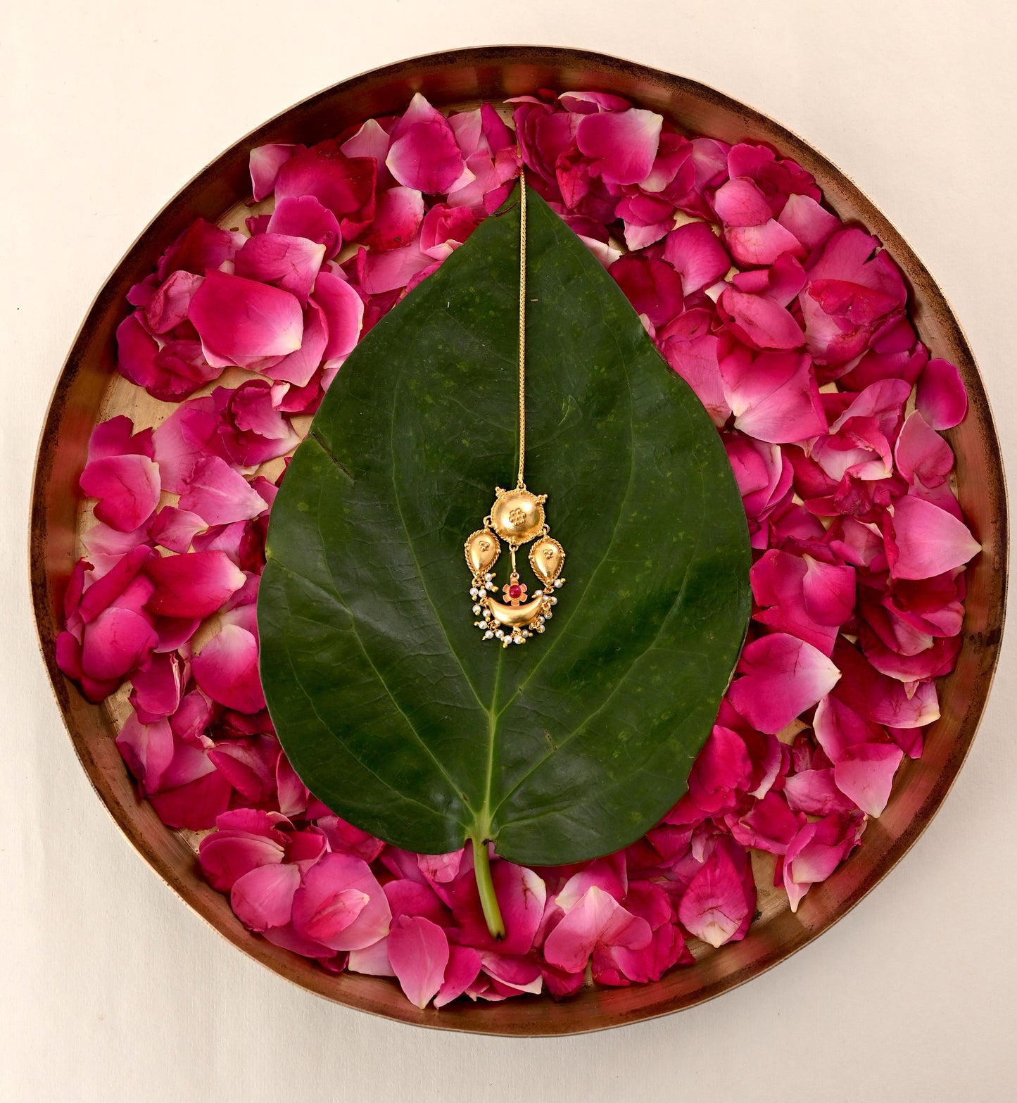 Indu Maang tika