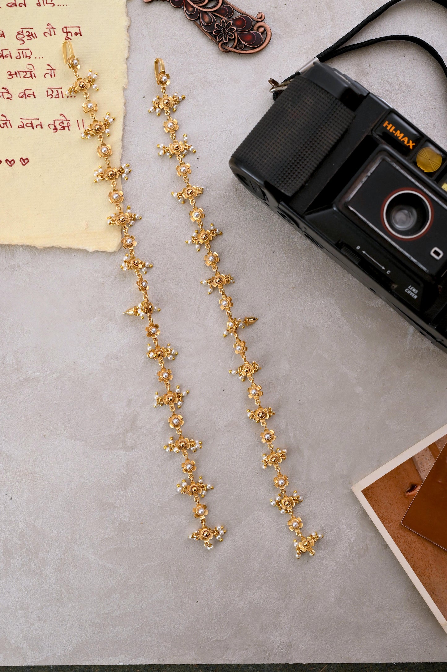 Gul Earrings