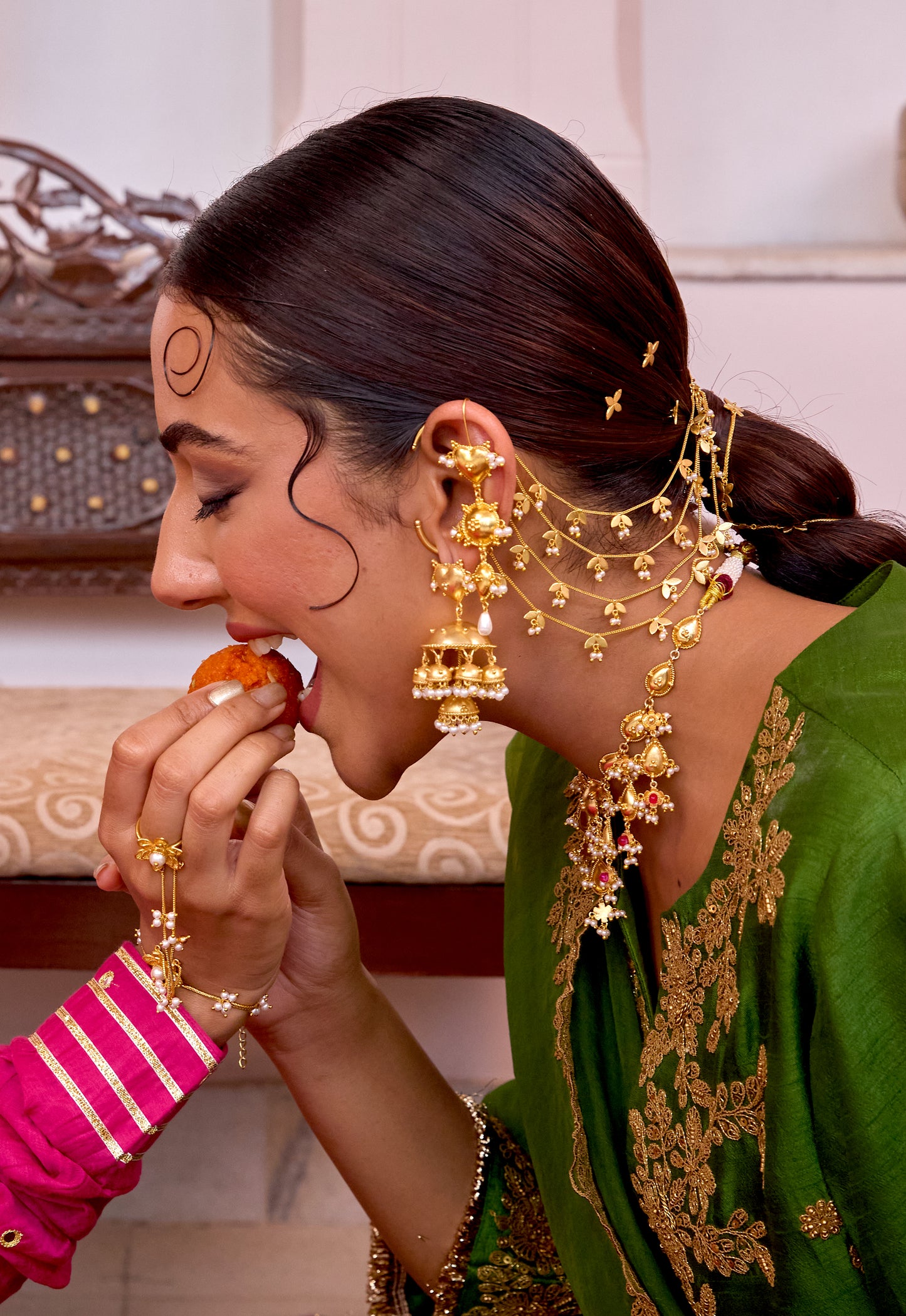 Gajra Kaanchain