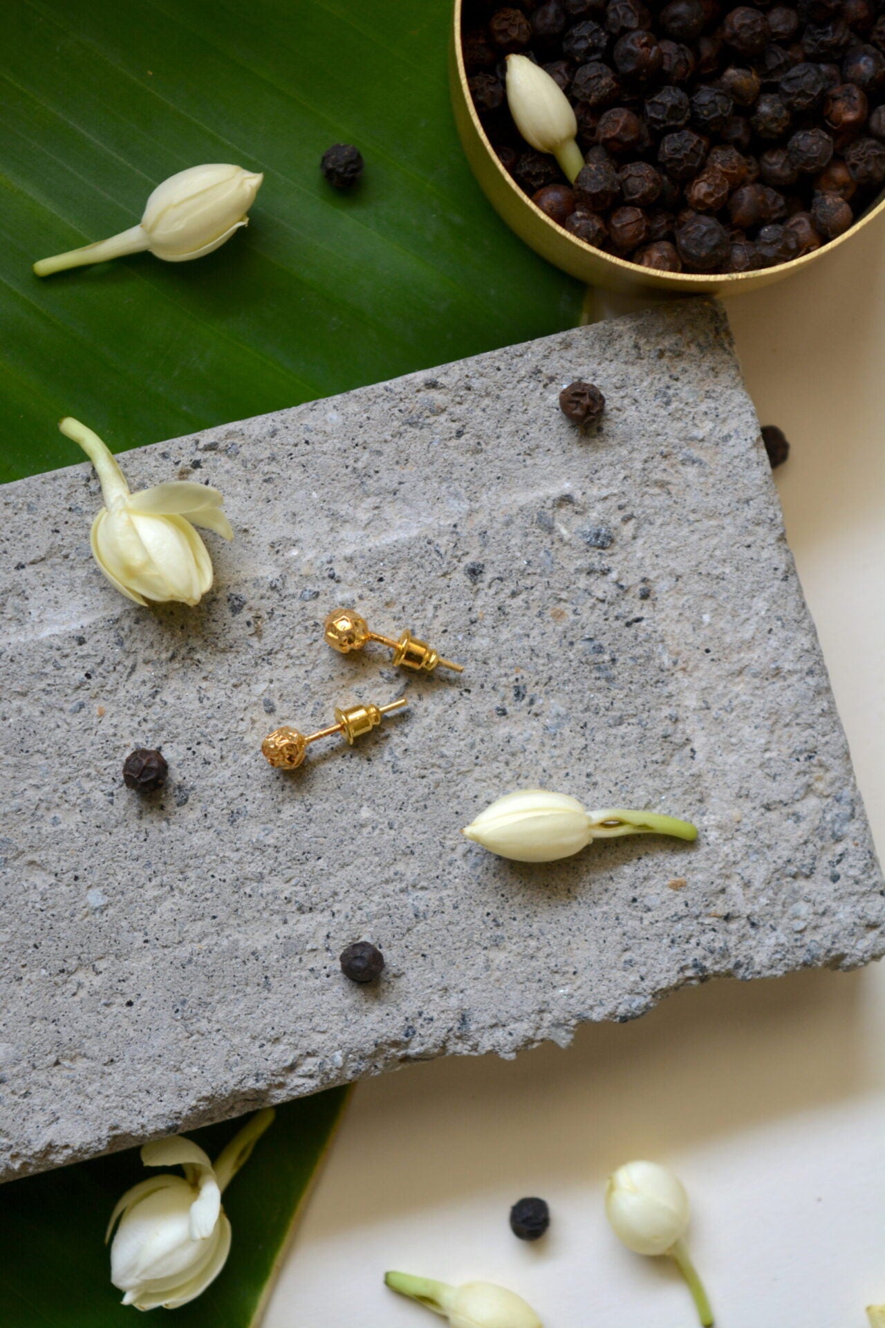 Pepper Studs