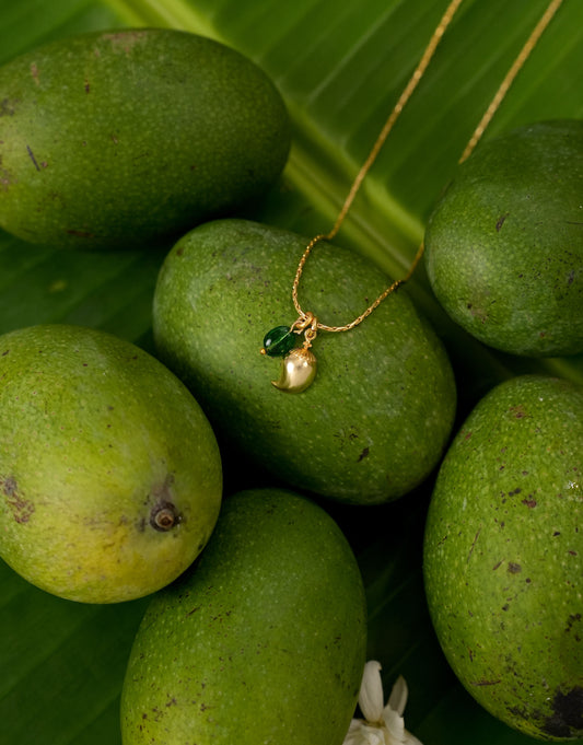 Raw Mango Neckpiece