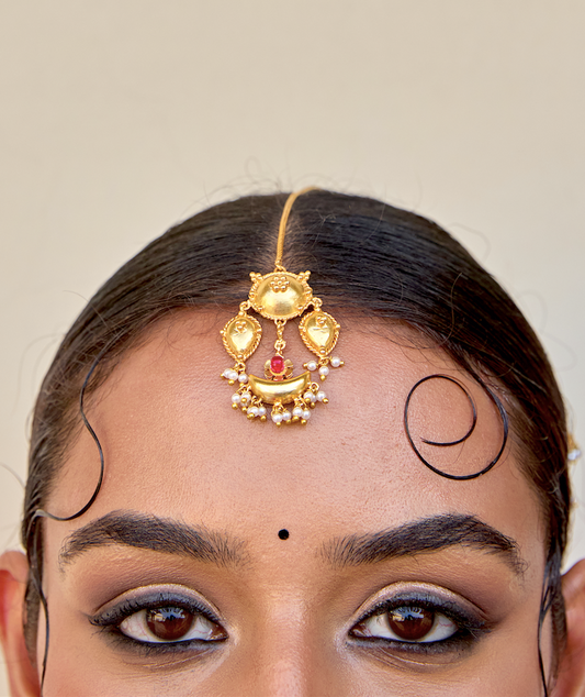 Indu Maang tika