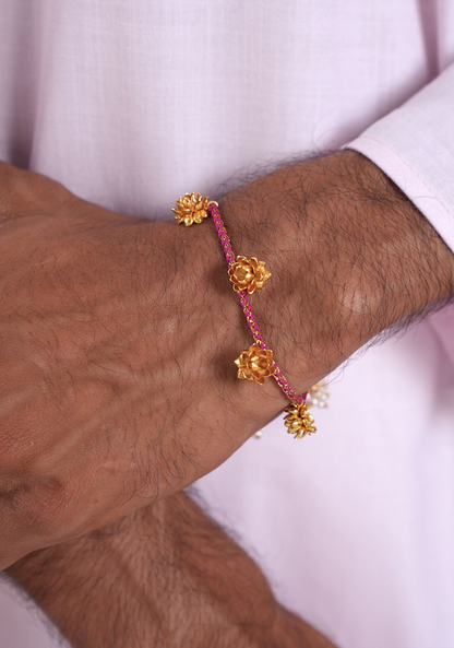 Gulabo Rakhi