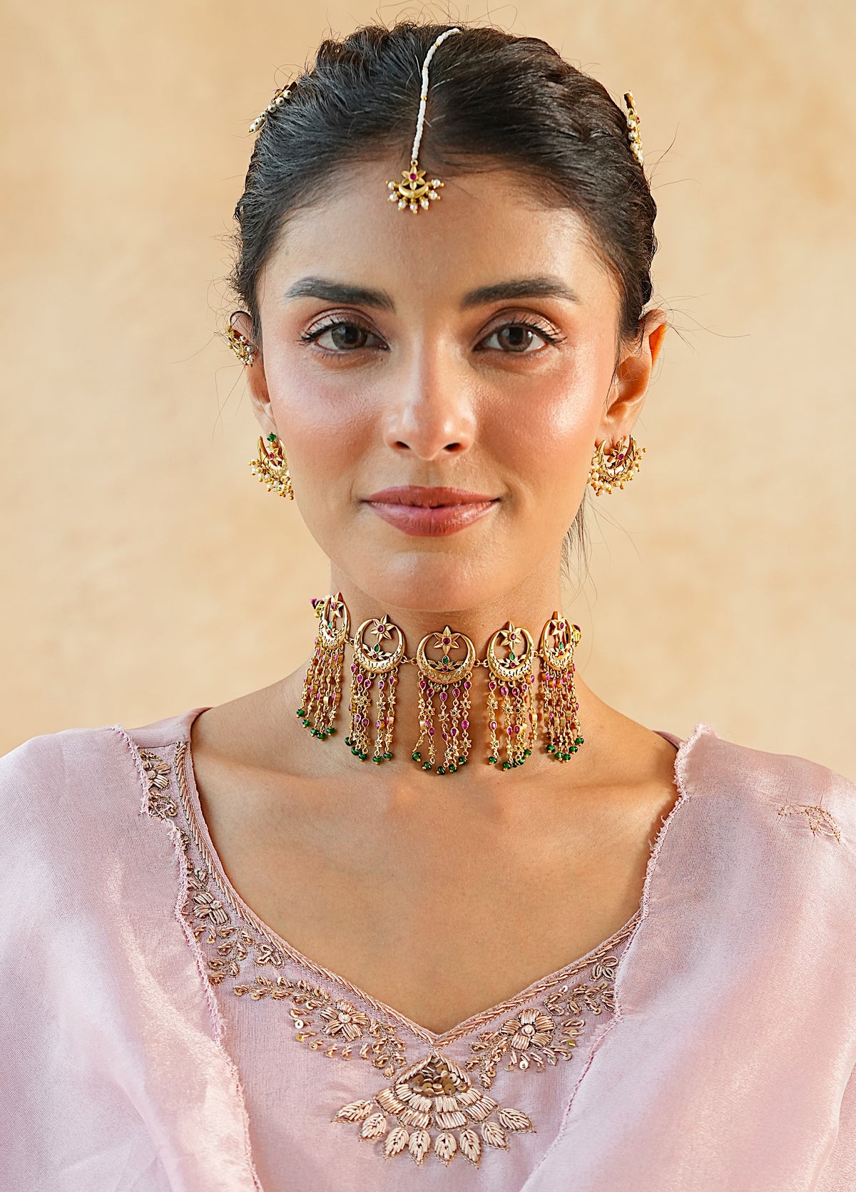 Mumtaz Neckpiece