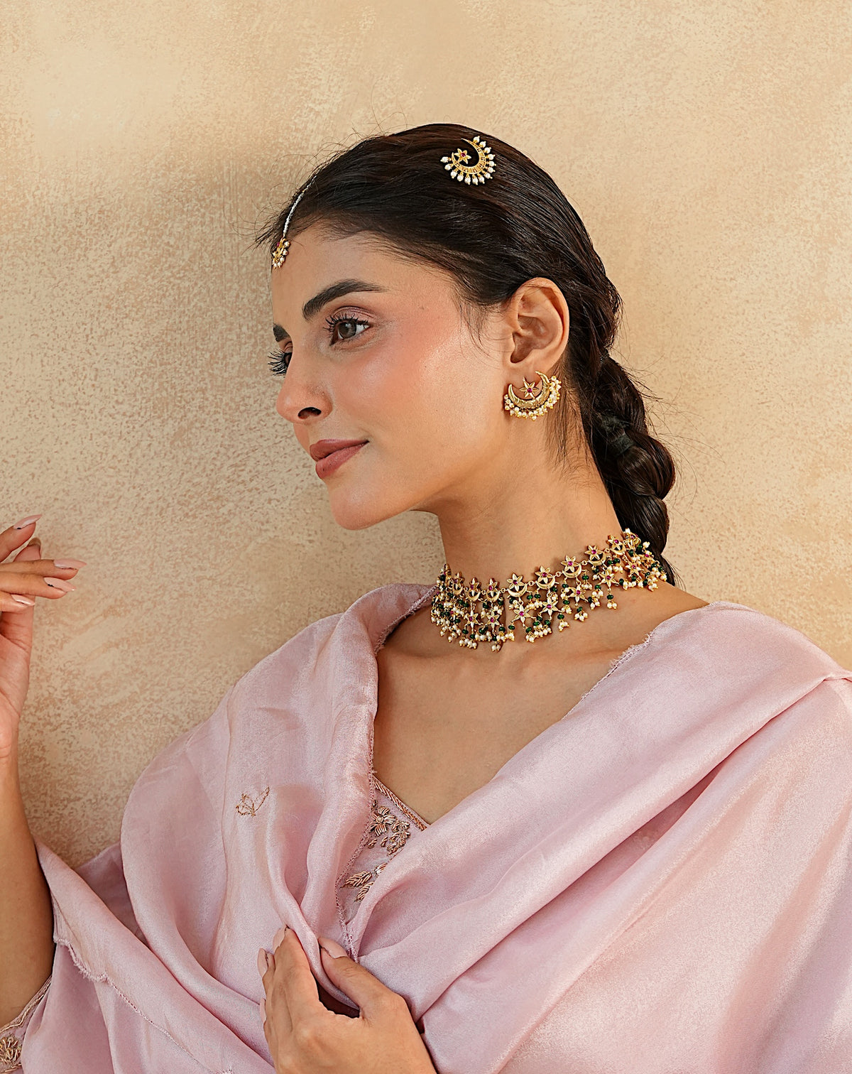 Malani Neckpiece