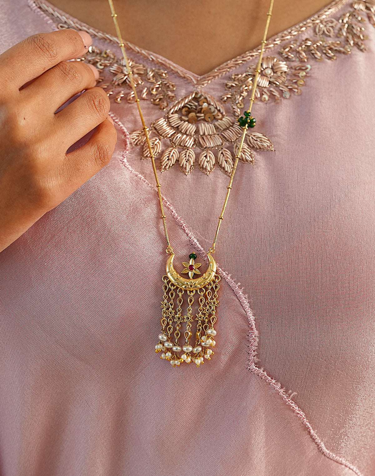 Maya Neckpiece