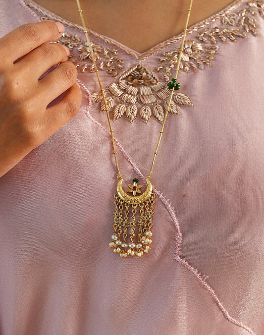 Maya Neckpiece