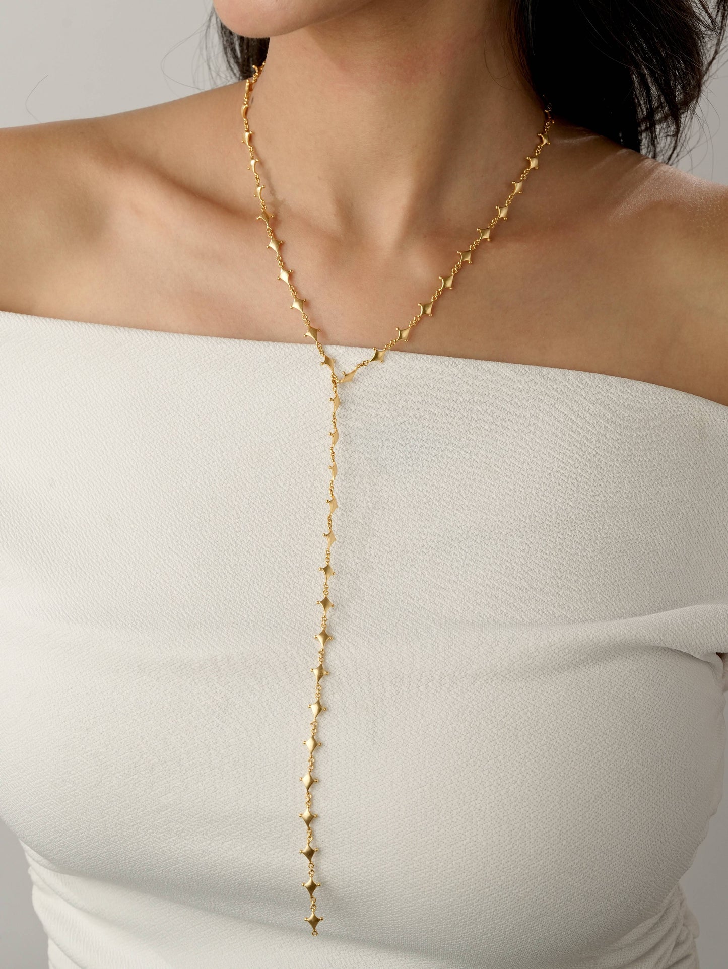Cressida Neckpiece