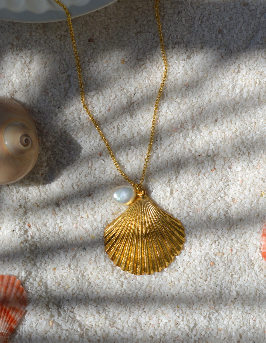 Scallop Neckpiece