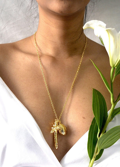 Sacred fig Neckpiece